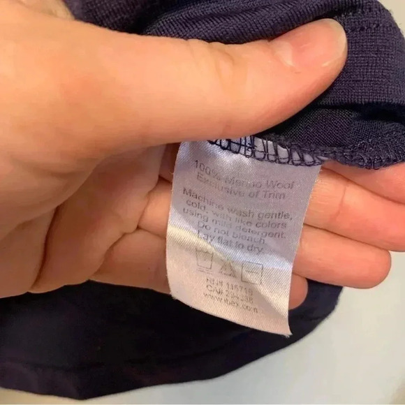 Ibex 100% merino wool purple quater  zip sweater - Picture 4 of 4